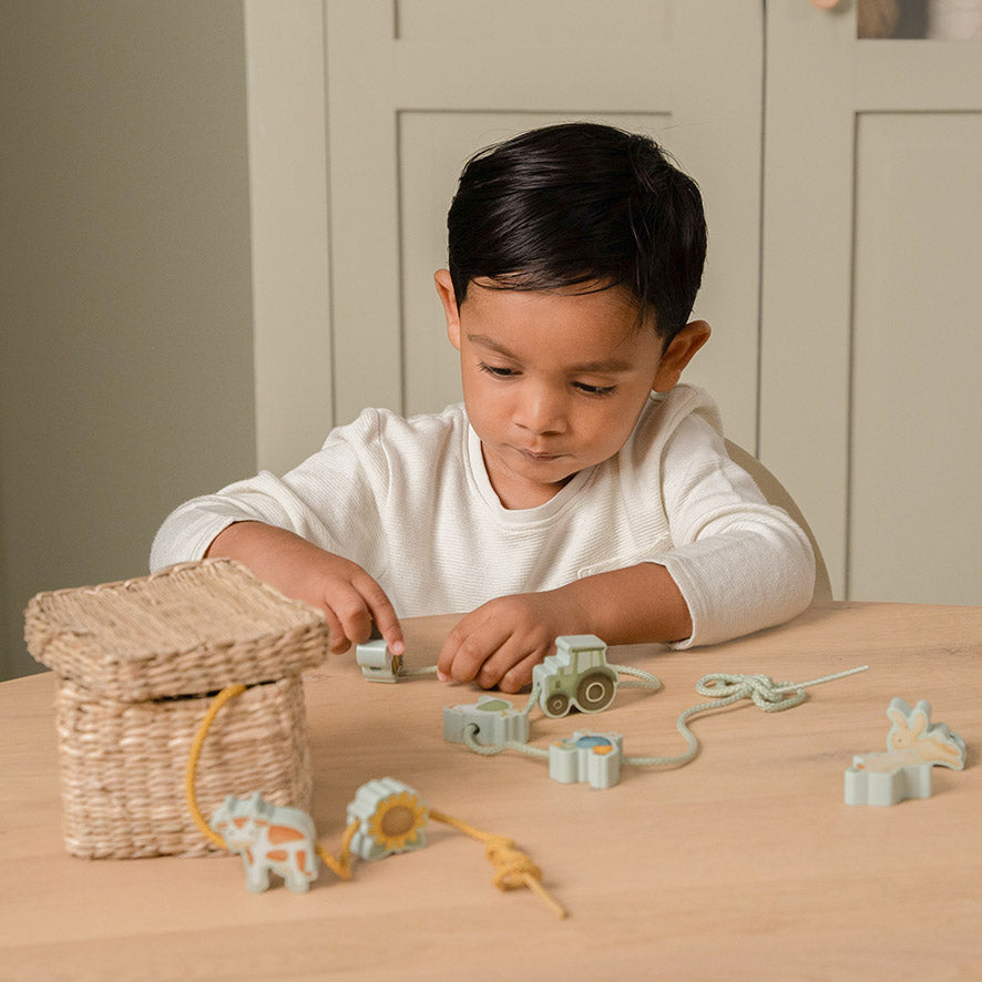 LITTLE DUTCH suvarstomi karoliukai „Little Farm“ zaislai vaikams kudikiams montessori smulkioji motorika